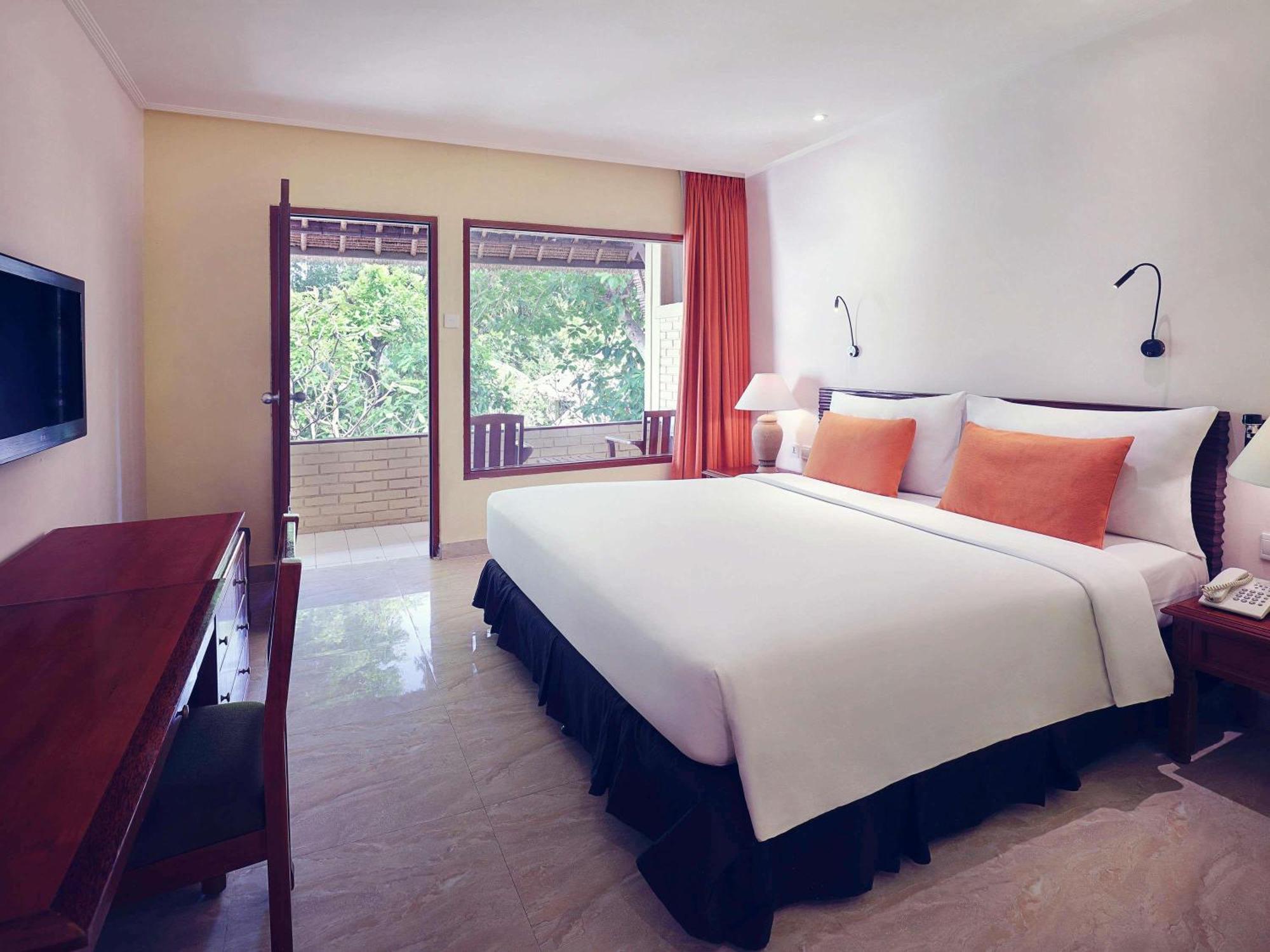 Mercure Resort Sanur Екстер'єр фото