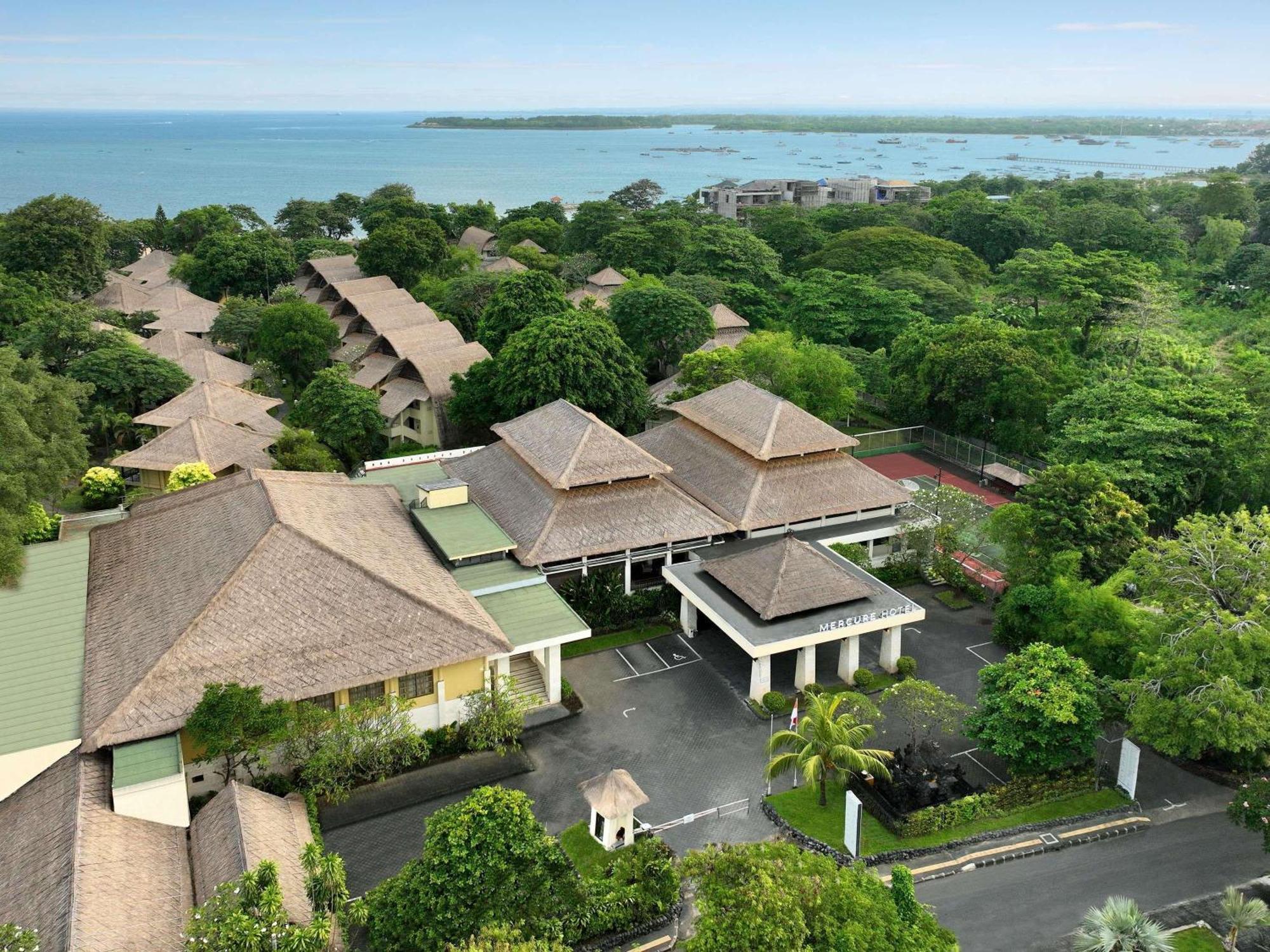 Mercure Resort Sanur Екстер'єр фото