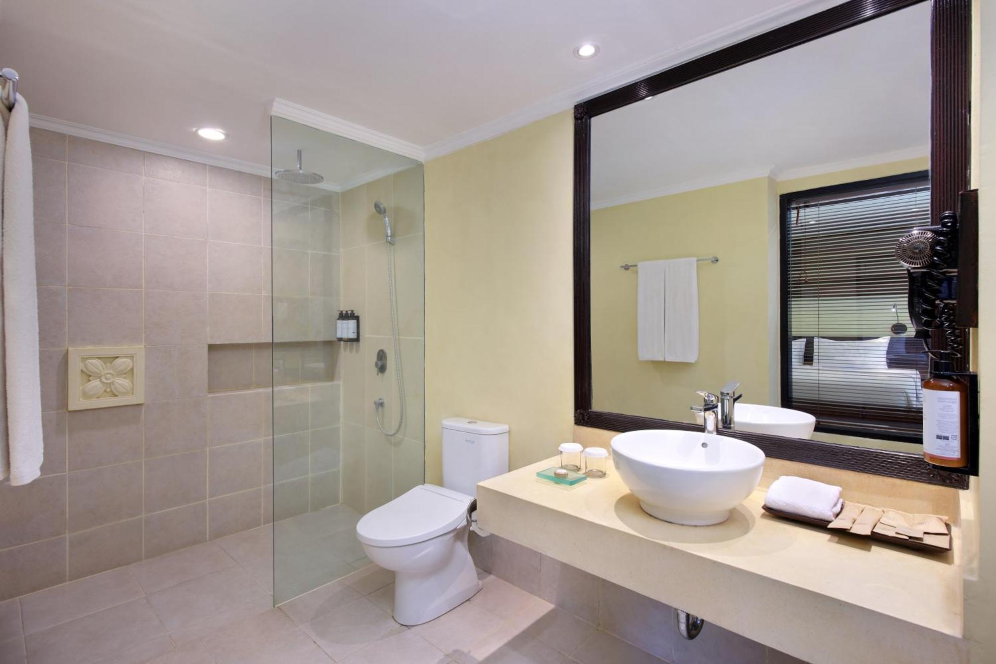 Mercure Resort Sanur Екстер'єр фото